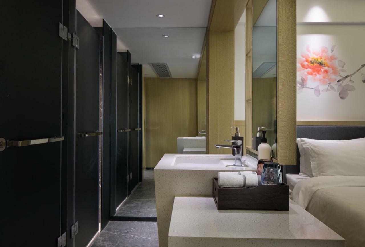 Paco Hotel Guangzhou Jiangtai Road Metro Branch Exterior photo