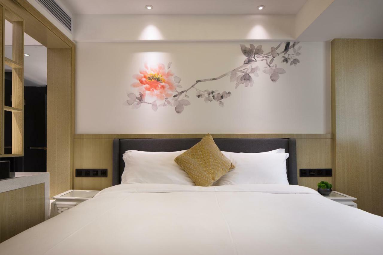 Paco Hotel Guangzhou Jiangtai Road Metro Branch Exterior photo