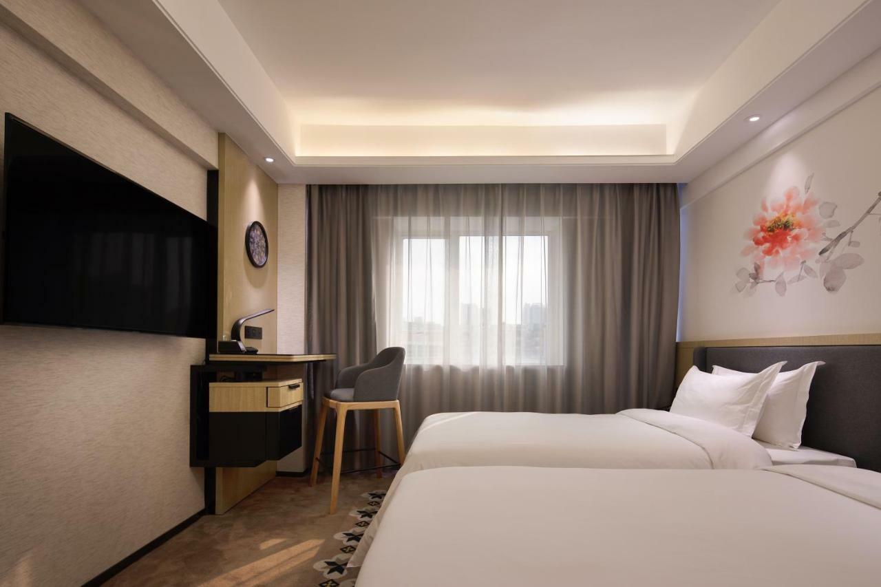 Paco Hotel Guangzhou Jiangtai Road Metro Branch Exterior photo
